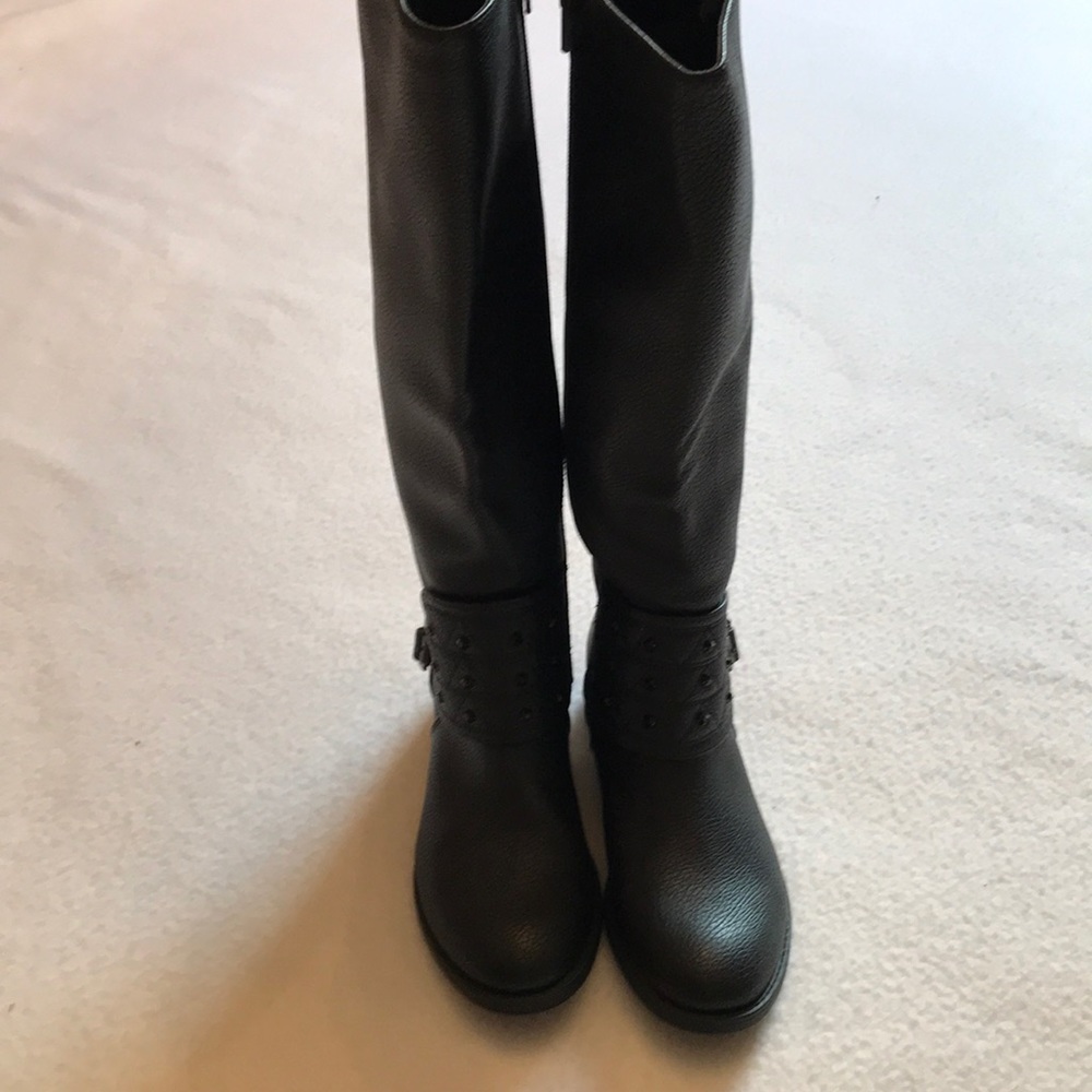 New black boots by Kohl’s